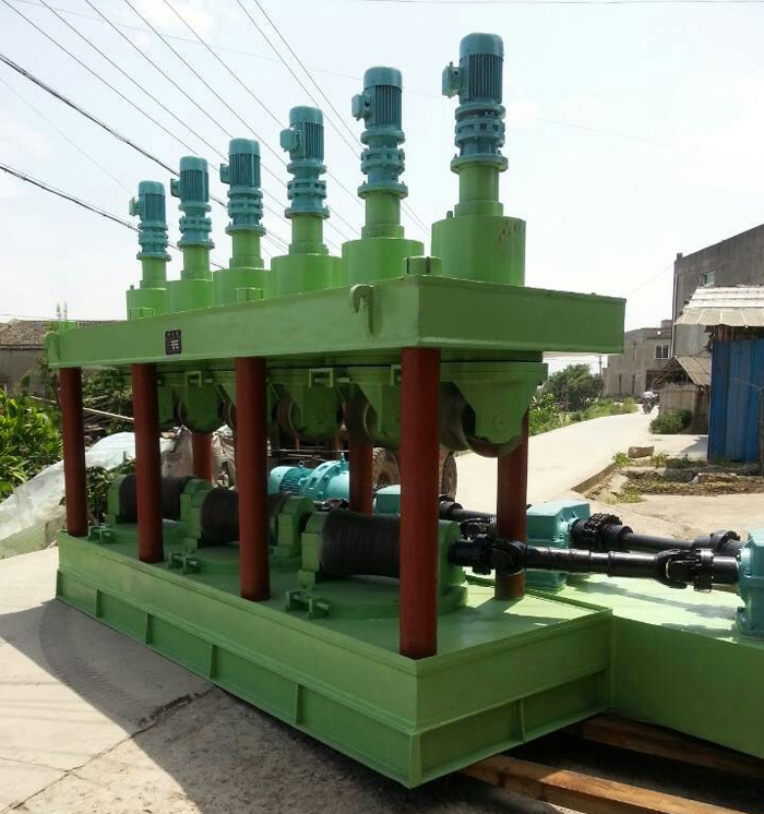 219單向驅(qū)動矯直機1 219單向驅(qū)動矯直機1