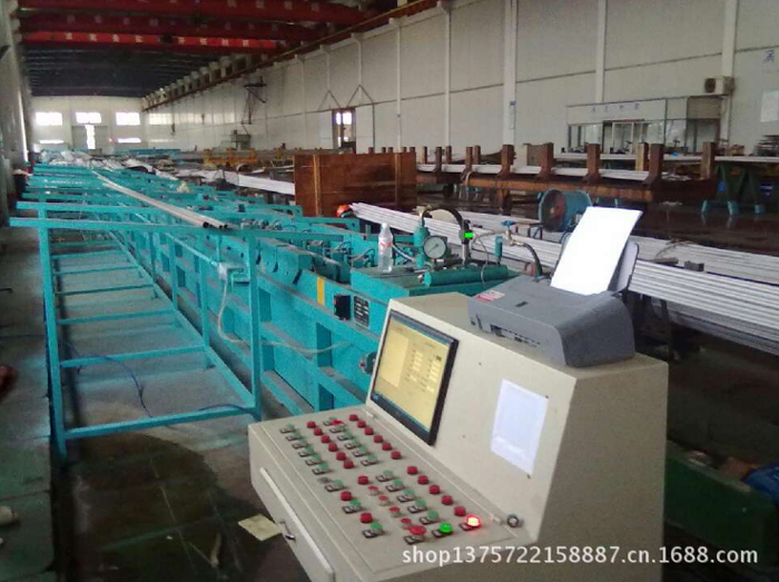 D60全自動(dòng)鋼管檢測(cè)水壓機(jī) D60全自動(dòng)鋼管檢測(cè)水壓機(jī)