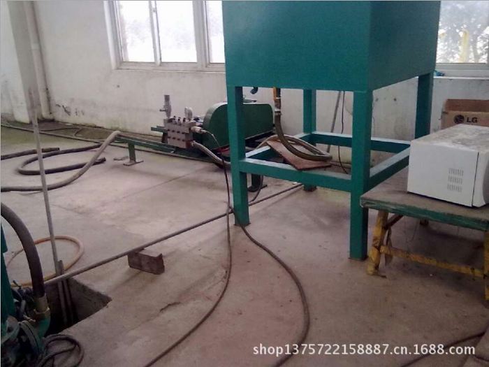 D325鋼管檢測水壓機2