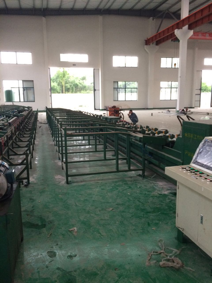 二工位鋼管水壓機(jī)壓力0一20Mpa 二工位鋼管水壓機(jī)壓力0一20Mpa