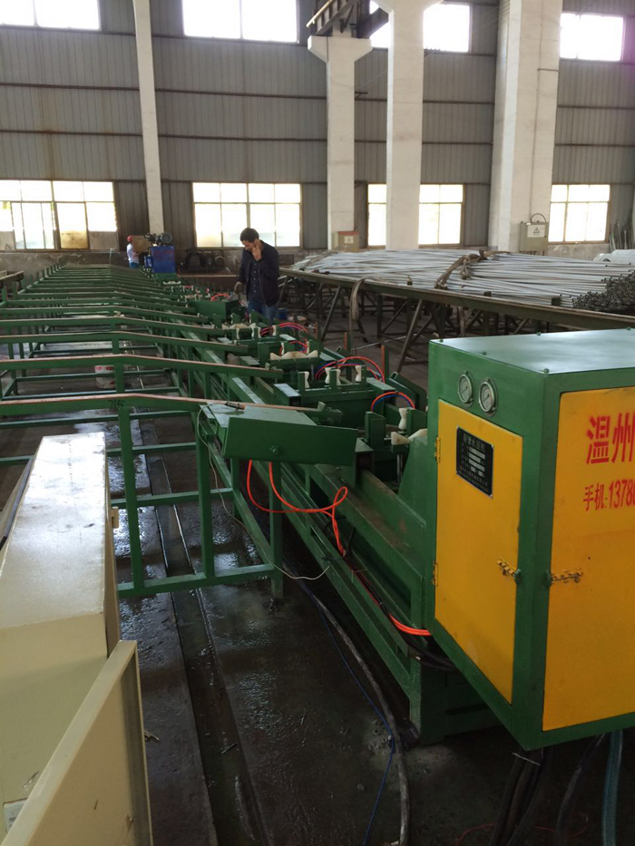 二工位鋼管水壓機(jī)壓力0一20Mpa 二工位鋼管水壓機(jī)壓力0一20Mpa